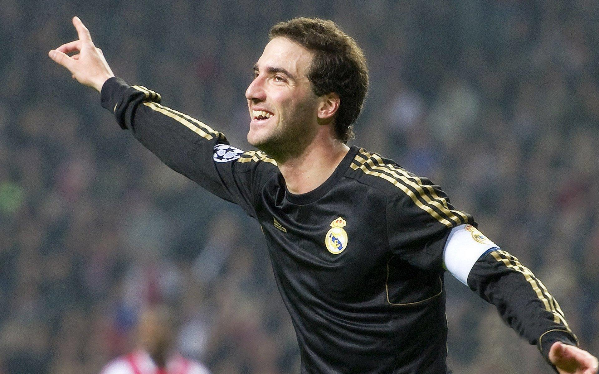 欧冠焦点战前瞻，拜仁迎战切尔西，雅克松或上演反戈一击